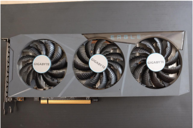 Gigabyte RX 6600 Eagle – Đánh Giá Gaming Gear